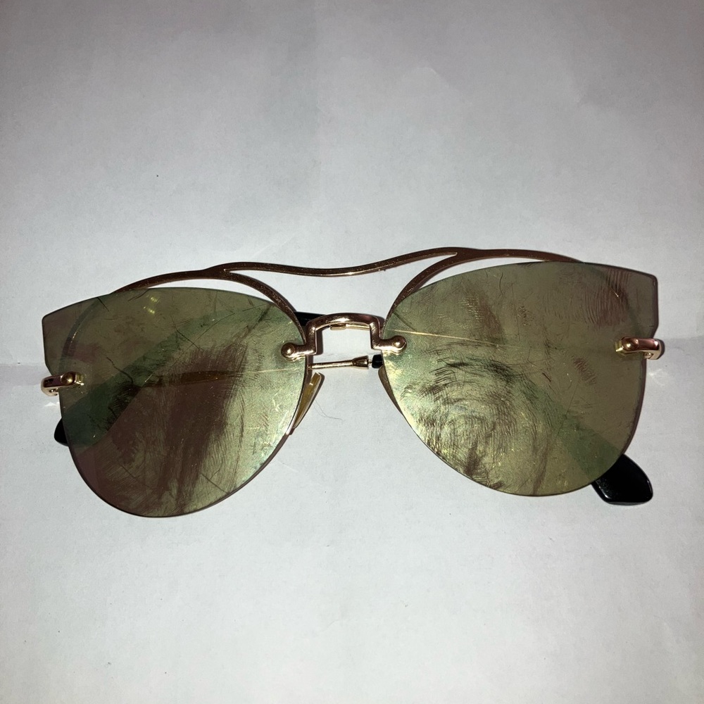 Cat eye aviator style